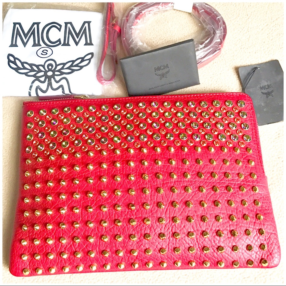 Authentic SPECIAL ED. MCM STARK LEATHER STUD BAG